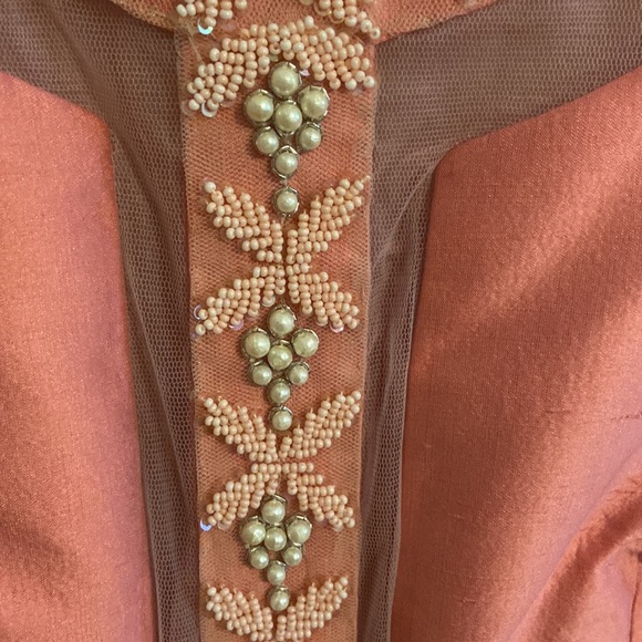 Beautiful runway piece from TATA NAKA - Picture 3 of 10